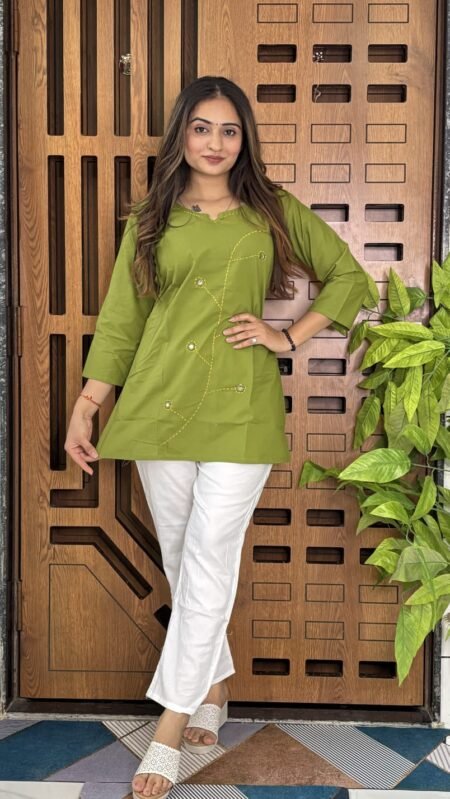 Women's Pure Cotton Short Top With Real Mirror Work